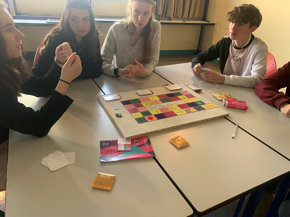 Action éducation à La Sexualité Au Lycée Des Métiers Dart De Coarraze